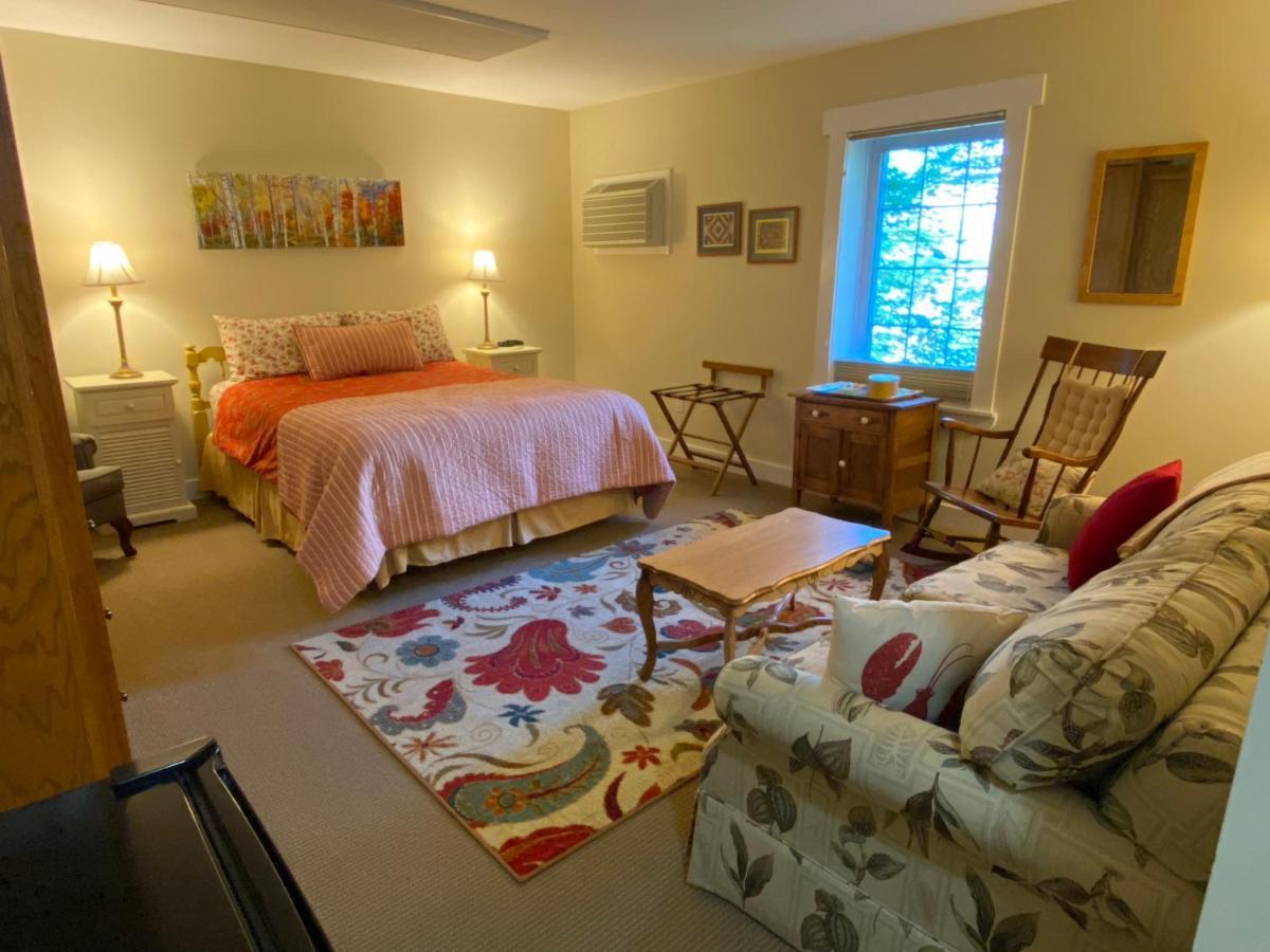 The Water'S Edge Inn & Gallery Baddeck Bagian luar foto