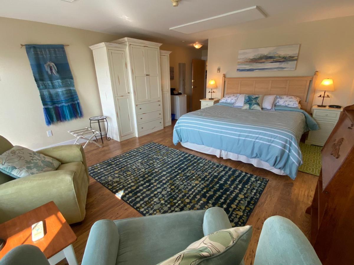 The Water'S Edge Inn & Gallery Baddeck Bagian luar foto