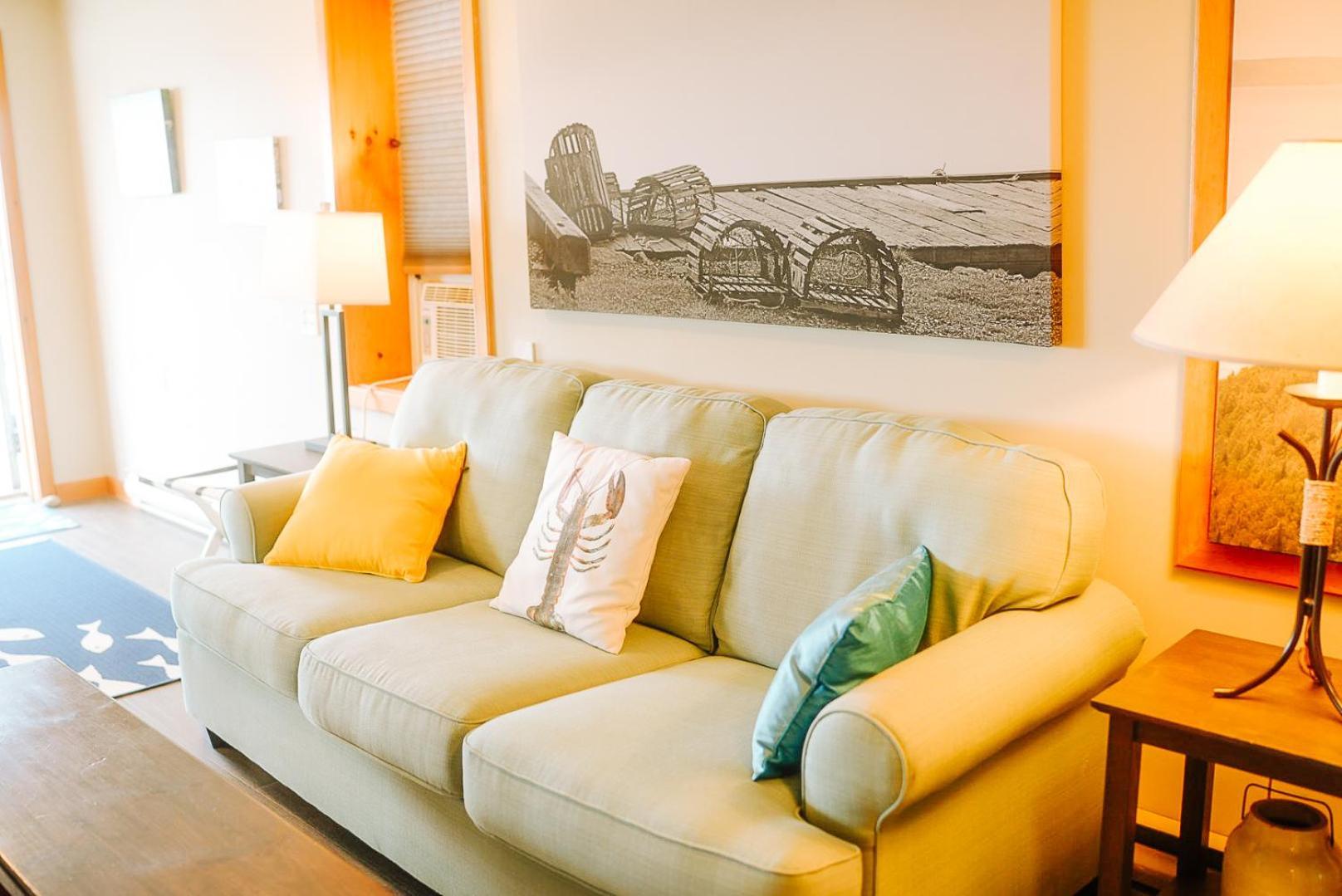 The Water'S Edge Inn & Gallery Baddeck Bagian luar foto